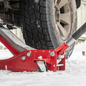 On-Site Inflation Service For Low-Pressure Tires