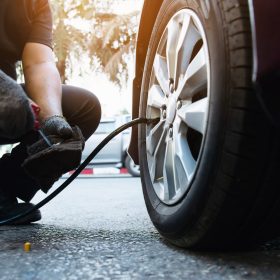 On-Site Tire Inflation Service For Passenger Cars
