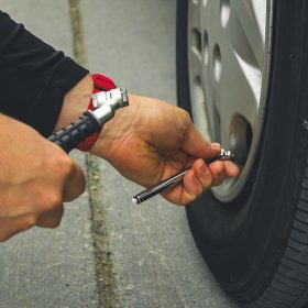 Vehicle Tire Pressure Measurement And Inflation Service
